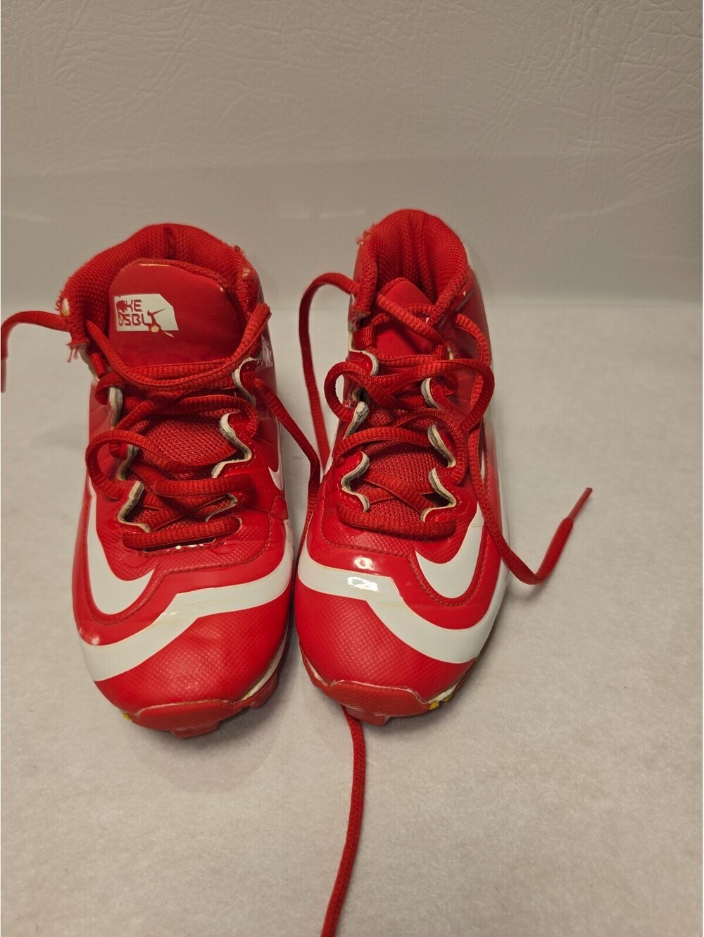 Nike Youth Football Baseball Cleats Red White Size 13C Molded Kids Boys
